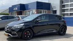 Zwart Gebruikt 2014 Renault Clio R.S. R.S. Hatchback | € 10.950 (Eerlijke prijs)
