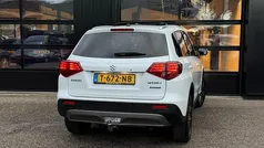 Gebruikt 2021 Suzuki Vitara SUV | € 21.999 (Eerlijke prijs)