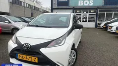 Gebruikt 2015 Toyota Aygo Hatchback | € 6.950 (Eerlijke prijs)