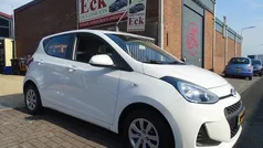 Wit Gebruikt 2018 Hyundai i10 Comfort Hatchback | € 7.450 (Eerlijke prijs)