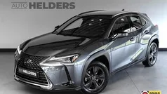 Grijs Gebruikt 2024 Lexus UX 250h SUV | € 36.750 (Eerlijke prijs)