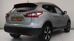 Grijs Gebruikt 2017 Nissan Qashqai N-Connecta SUV | € 17.045 (Eerlijke prijs)