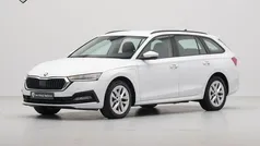 Wit Gebruikt 2022 Skoda Octavia Ambition Stationwagen | € 22.340 (Goede deal)