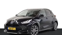 Zwart Gebruikt 2021 Toyota Yaris Executive Hatchback | € 22.950 (Eerlijke prijs)