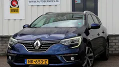 Blauw Gebruikt 2017 Renault Mégane GrandTour Bose Edition Stationwagen | € 11.900 (Eerlijke prijs)