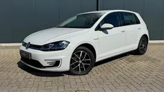 Wit Gebruikt 2020 VW e-Golf Hatchback | € 12.535 (Eerlijke prijs)