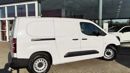 Gebruikt 2025 Toyota Proace City City MPV | € 24.700 (Eerlijke prijs)