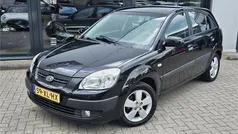 Zwart Gebruikt 2007 Kia Rio Hatchback | € 990 (Super prijs)