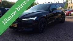 Gebruikt 2019 Volvo S60 R-Design Sedan | € 29.500 (Eerlijke prijs)