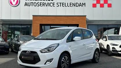 Wit Occasion 2017 Hyundai ix20 GO! Hatchback | € 13.950 (Eerlijke prijs)