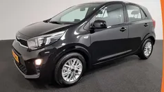 Zwart, metallic lak Gebruikt 2023 Kia Picanto Hatchback | € 17.190 (Eerlijke prijs)