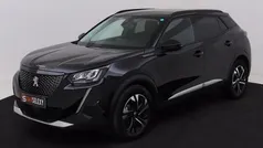 Zwart Gebruikt 2021 Peugeot 2008 Allure SUV | € 20.950 (Eerlijke prijs)