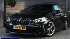 Zwart (metallic) Gebruikt 2020 BMW M135 Executive Hatchback | € 33.945 (Eerlijke prijs)