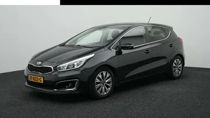 Gebruikt 2016 Kia Ceed Hatchback | € 10.940 (Eerlijke prijs)