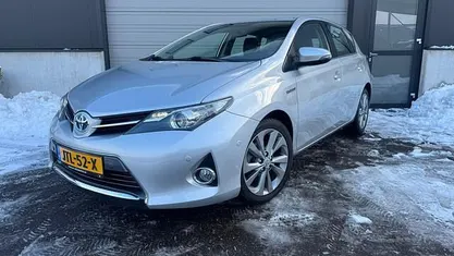 Grijs Occasion 2013 Toyota Auris Hatchback | € 10.950 (Eerlijke prijs)