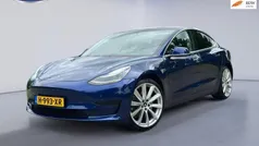 Blauw Gebruikt 2020 Tesla Model 3 Standard Range Sedan | € 19.850 (Goede deal)