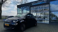 Zwart Gebruikt 2021 Fiat 500e Icon Hatchback | € 16.895 (Eerlijke prijs)