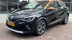 Zwart, metallic lak Gebruikt 2020 Renault Captur Intens SUV | € 20.999 (Eerlijke prijs)