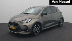 Bruin Gebruikt 2020 Toyota Yaris Hybrid Executive Hatchback | € 19.940 (Goede deal)