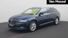 Blauw Gebruikt 2019 Skoda Superb Style Stationwagen | € 24.900 (Eerlijke prijs)