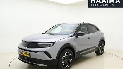Grijs Occasion 2025 Opel Mokka-e Comfort SUV | € 27.950 (Eerlijke prijs)