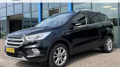 Zwart Gebruikt 2018 Ford Kuga Titanium SUV | € 15.400 (Goede deal)