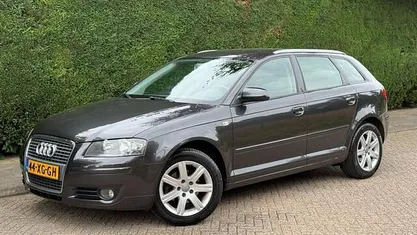 Occasion Audi A3 Sportback 116 PK (85 kW) 2007 Grijs Hatchback