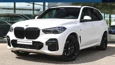 Wit Gebruikt 2022 BMW X5 Executive SUV | € 74.450 (Eerlijke prijs)