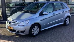 , metallic lak Gebruikt 2009 Mercedes B170 Business MPV | € 6.750 (Eerlijke prijs)