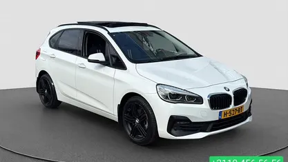 Wit Gebruikt 2019 BMW 218 Executive Stationwagen | € 17.490 (Goede deal)