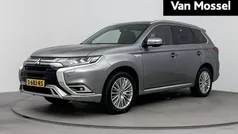 Gebruikt 2019 Mitsubishi Outlander Edition SUV | € 22.940 (Eerlijke prijs)