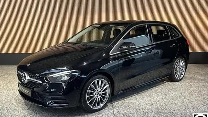 Zwart Occasion 2024 Mercedes B250e Business MPV | € 30.995 (Goede deal)