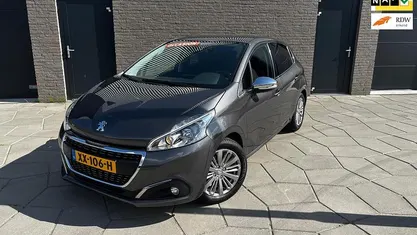 Gebruikt 2019 Peugeot 208 Allure Hatchback | € 10.950 (Eerlijke prijs)