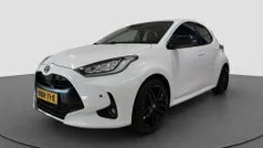 Wit Gebruikt 2021 Toyota Yaris Style Hatchback | € 21.445 (Eerlijke prijs)