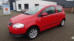 Rood Gebruikt 2008 VW Fox Trendline Hatchback | € 1.795 (Eerlijke prijs)