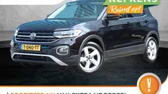 Zwart Gebruikt 2023 VW T-Cross R-line SUV | € 31.725 (Eerlijke prijs)