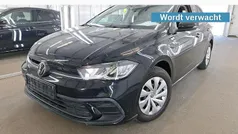 Zwart Gebruikt 2023 VW Polo Business Hatchback | € 24.200 (Eerlijke prijs)