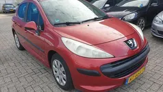 Rood Gebruikt 2006 Peugeot 207 Hatchback | € 1.699 (Eerlijke prijs)
