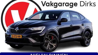 Zwart Gebruikt 2023 Renault Arkana R.S. SUV | € 26.929 (Eerlijke prijs)