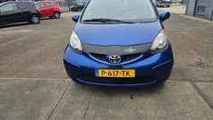 Blauw Gebruikt 2009 Toyota Aygo Hatchback | € 3.299 (Eerlijke prijs)