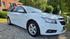 Gebruikt 2011 Chevrolet Cruze LS Sedan | € 5.499 (Eerlijke prijs)