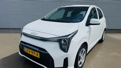 Gebruikt 2024 Kia Picanto Hatchback | € 17.500 (Eerlijke prijs)