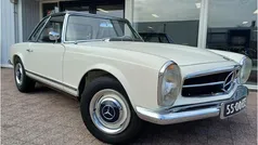 Mercedes W113