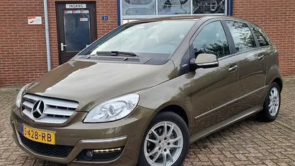 Gebruikt 2011 Mercedes B180 Business MPV | € 5.950 (Eerlijke prijs)