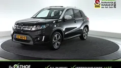 Zwart Gebruikt 2016 Suzuki Vitara SUV | € 16.000 (Eerlijke prijs)
