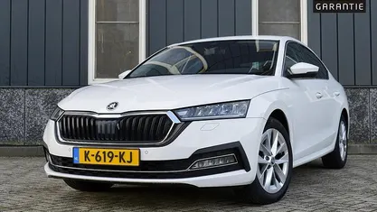 Occasion 2021 Skoda Octavia Business Line Hatchback | € 17.950 (Eerlijke prijs)