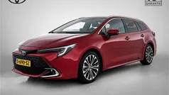 Gebruikt 2023 Toyota Corolla Edition Stationwagen | € 28.900 (Eerlijke prijs)