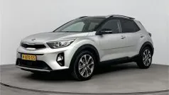 Gebruikt 2020 Kia Stonic SUV | € 16.445 (Eerlijke prijs)