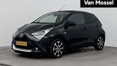Zwart Gebruikt 2018 Toyota Aygo Hatchback | € 11.440 (Eerlijke prijs)