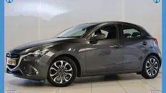 Grijs Gebruikt 2018 Mazda 2 Dynamic Hatchback | € 12.950 (Eerlijke prijs)